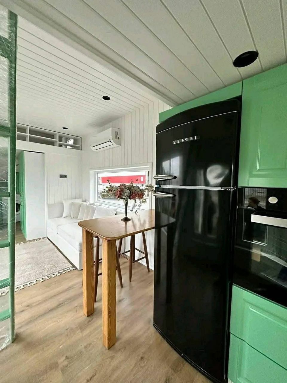 Tiny House 8m — Fully Furnished & Insured thumbnail 8