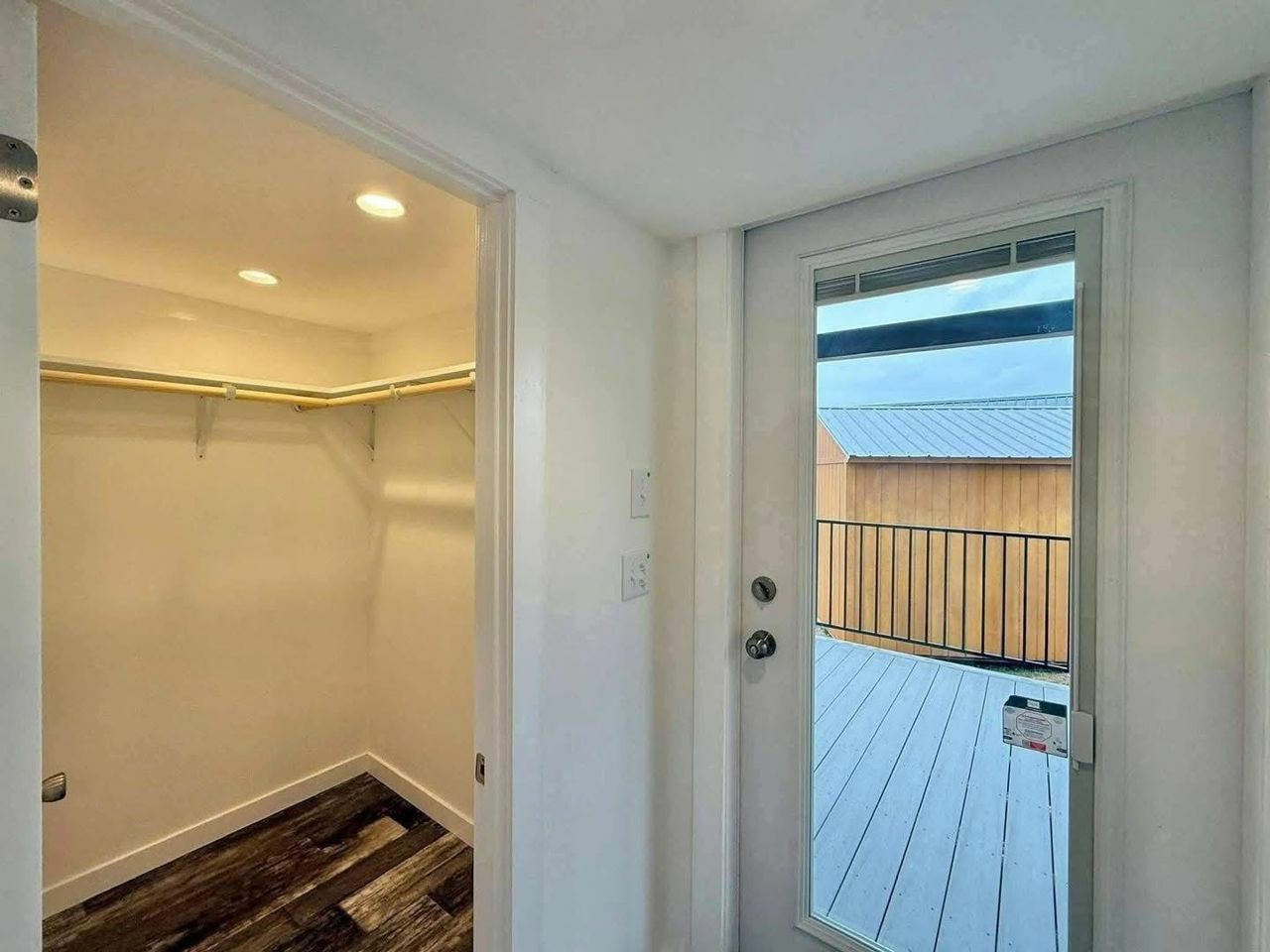 399 Sqft Agate 522 ALT Loft — Park Model thumbnail 7