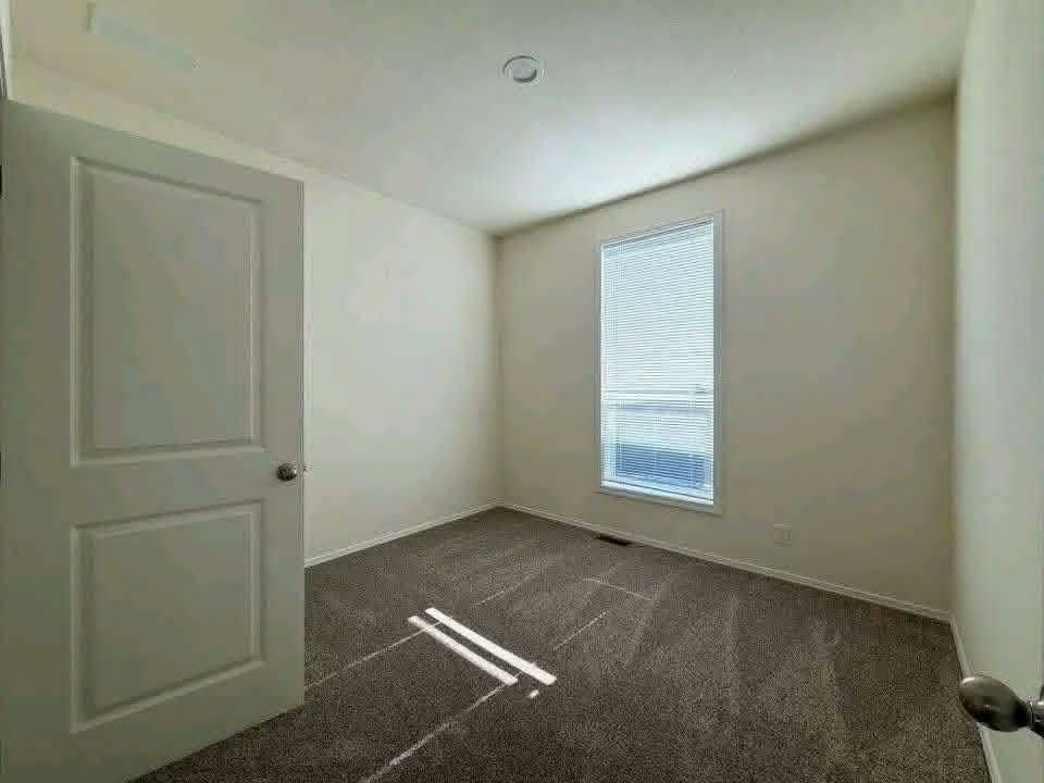 Mayford — 758 Sq Ft 2-Bed with Island Kitchen thumbnail 2