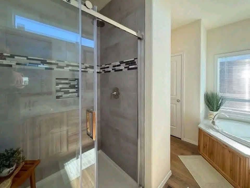 Mayford — 758 Sq Ft 2-Bed with Island Kitchen thumbnail 6