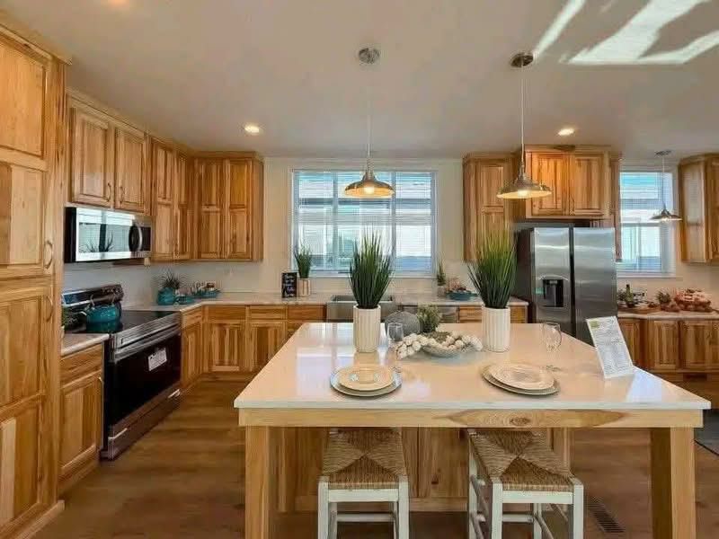 Mayford — 758 Sq Ft 2-Bed with Island Kitchen thumbnail 10