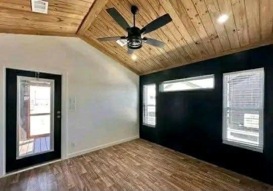 Brownwood-Blackwood — 2-Bed 845 Sq Ft with Screened Porch thumbnail 7