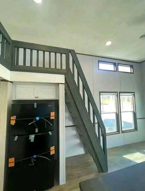 The Anderson — Multi-Sleep Tiny Home with Loft & Bunk Beds thumbnail 4