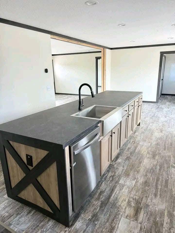 The Boujee — 4-Bed 3-Bath Luxury Tiny Home thumbnail 12