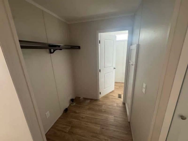 The Trek — 1-Bed 540 Sq Ft with Built-In Porch thumbnail 4
