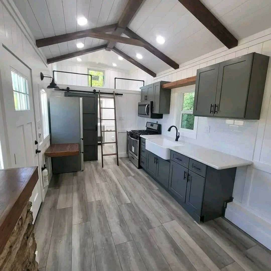 The Olivewood — 34' 2-Bed Custom THOW thumbnail 4
