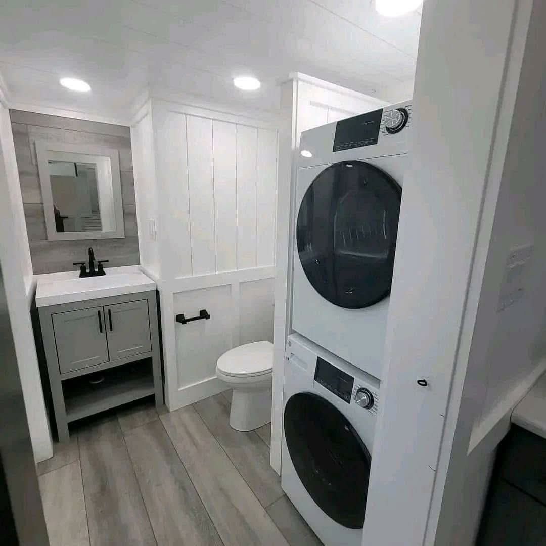 The Olivewood — 34' 2-Bed Custom THOW thumbnail 5