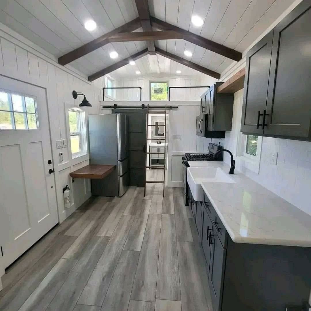 The Olivewood — 34' 2-Bed Custom THOW thumbnail 6