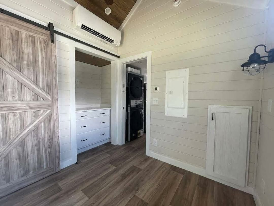 COLDWATER A12B0 — Luxury Tiny with Loft thumbnail 5