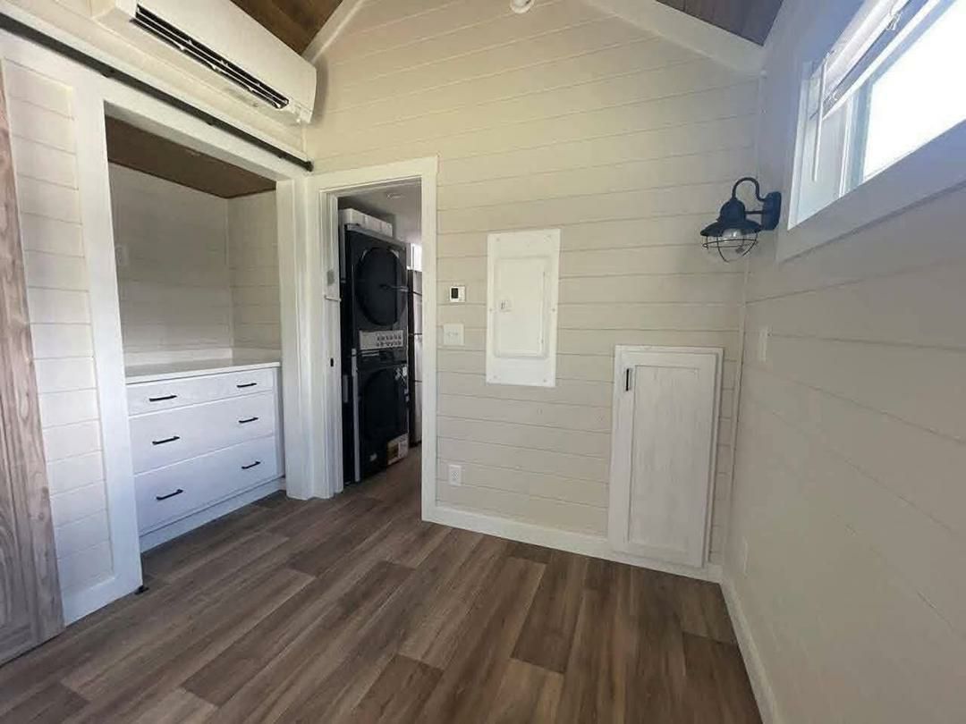 COLDWATER A12B0 — Luxury Tiny with Loft thumbnail 10