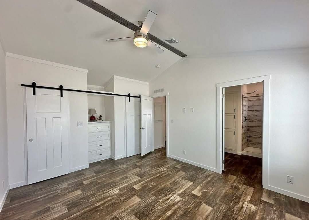The Diamond Series Drake — 782 Sq Ft thumbnail 2