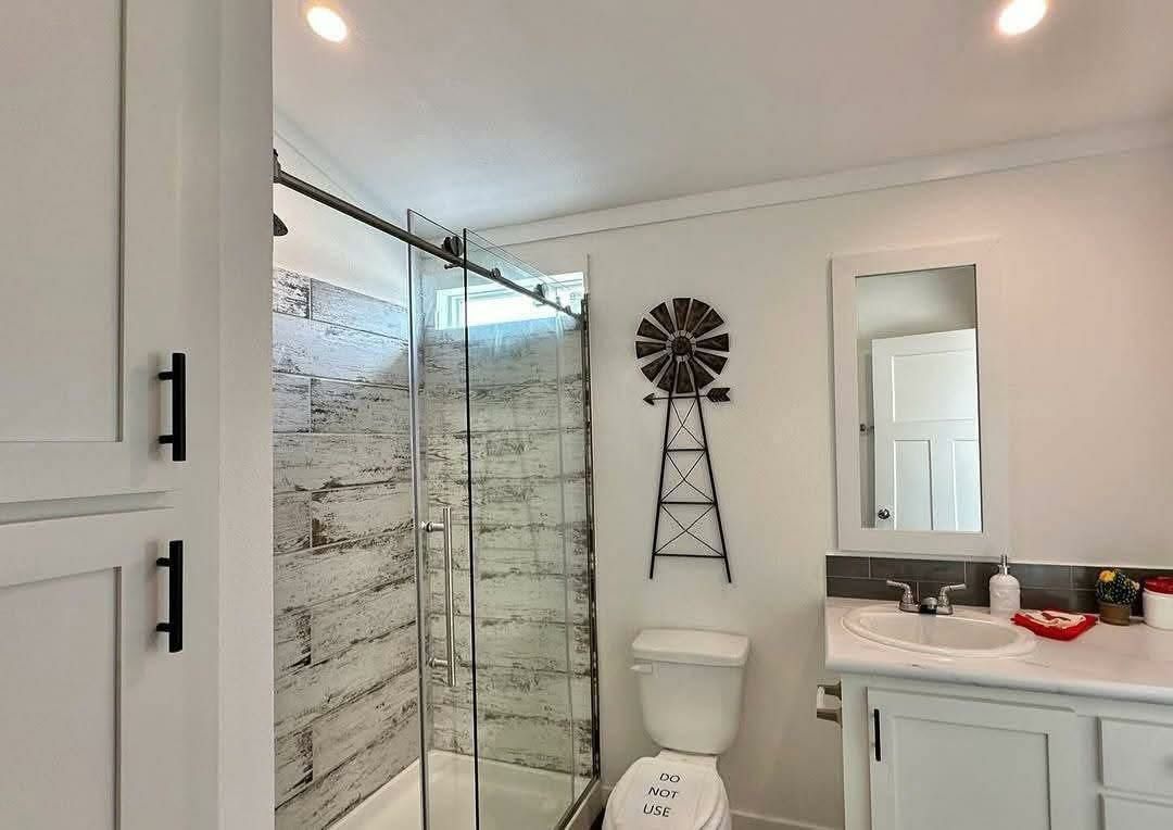 The Diamond Series Drake — 782 Sq Ft thumbnail 7